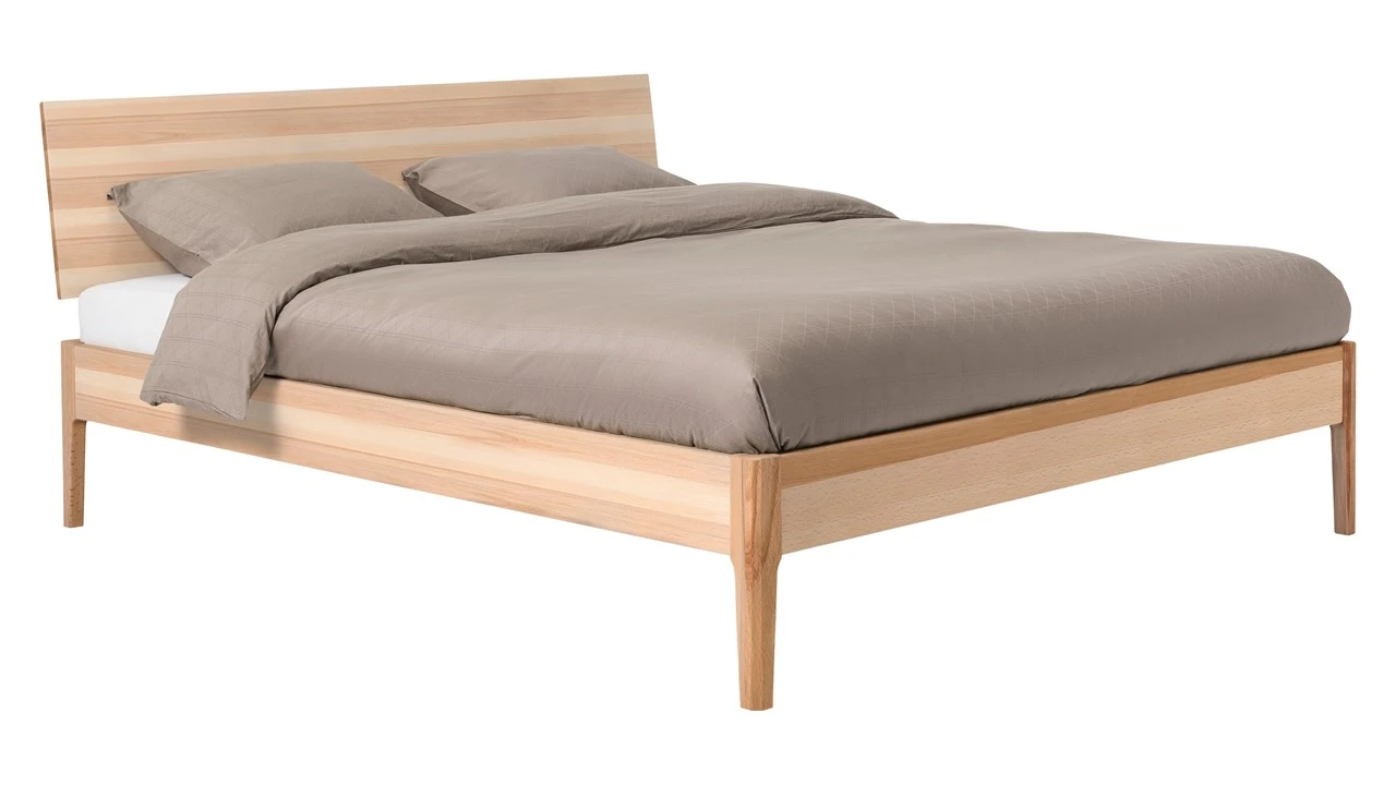 Karlsson Bed Sky Met Hoofdbord En Poten Hout 1 Karlsson Bed Sky Met Hoofdbord En Poten Hout