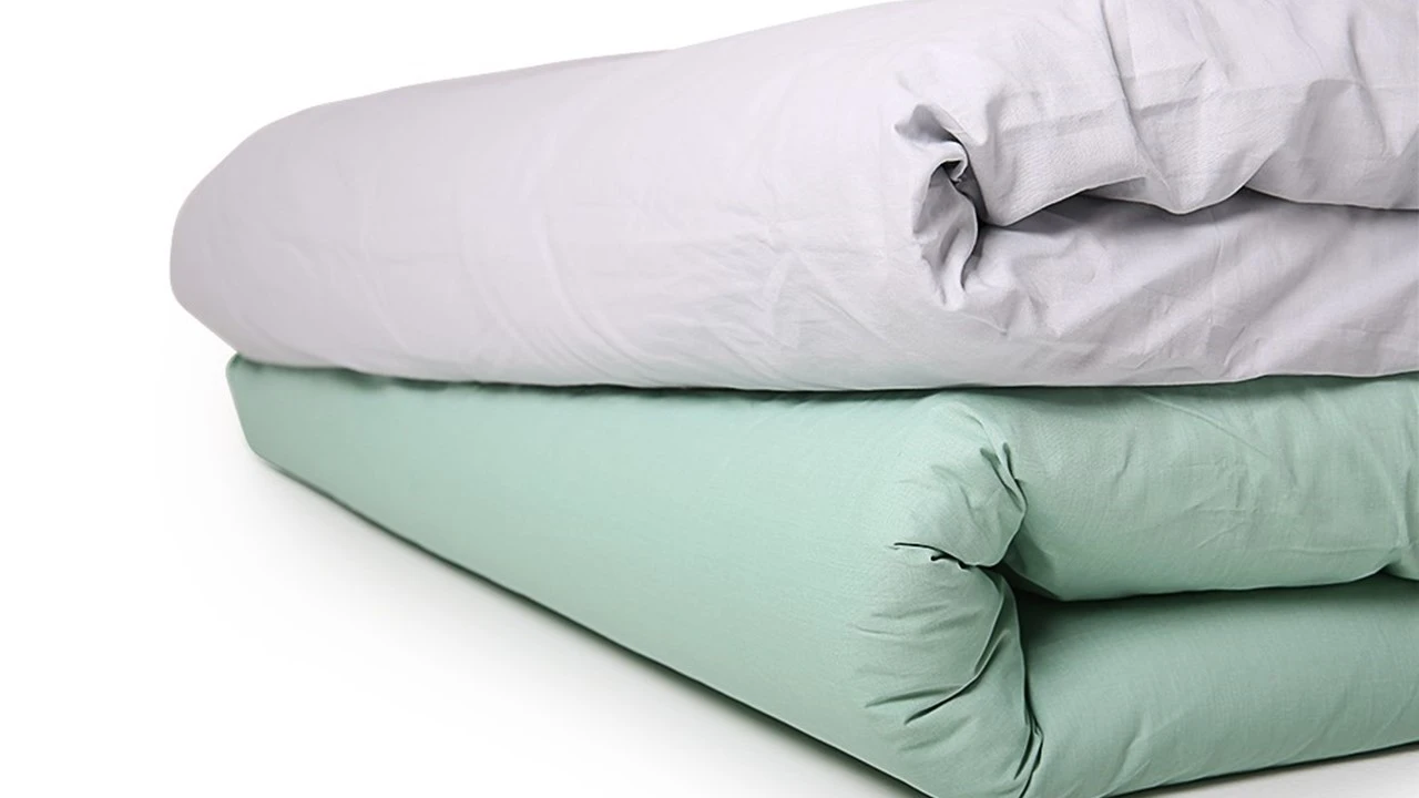 Dekbed Eendendons 15% Dons 4-seizoenen 2 Dekbed Eendendons 15% Dons 4-seizoenen - Afbeelding 2